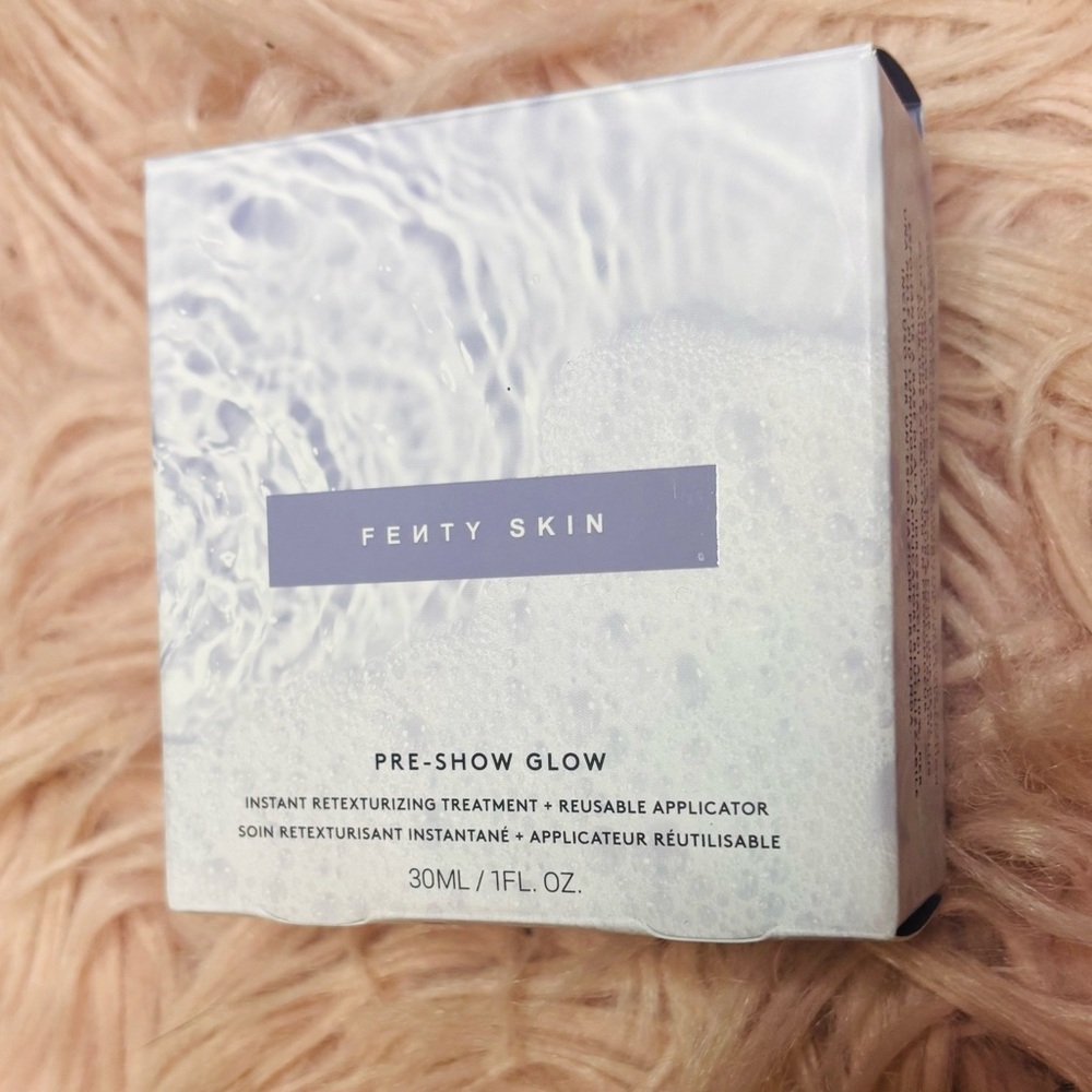 Pre-Show Glow Instant Retexturizing Treatment - Purple/White